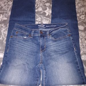 COPY - Women's straight leg Levi jeans